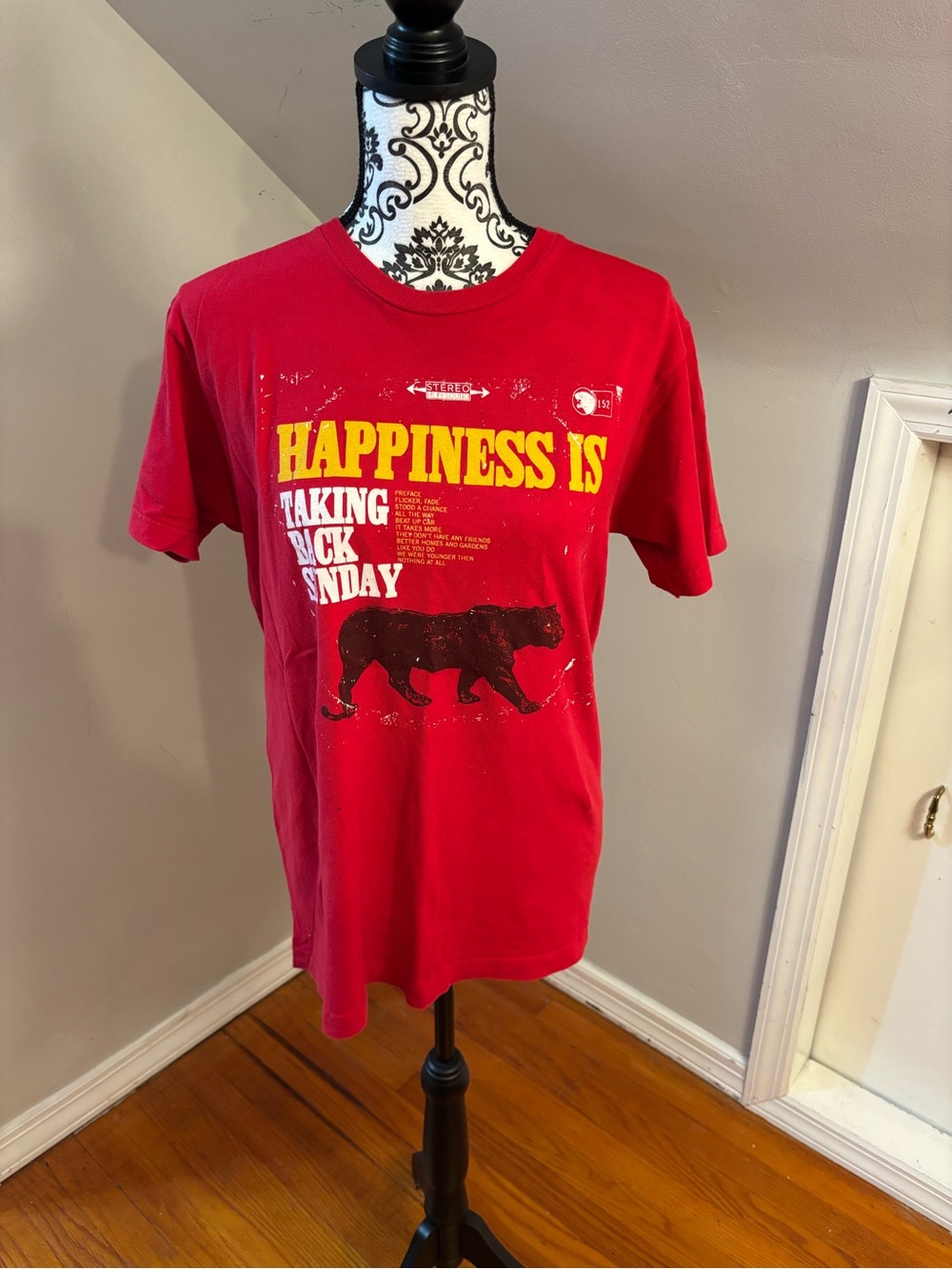 Taking Back Sunday Happiness Is Size M Shirt Emo Alternative Rock Band Tee